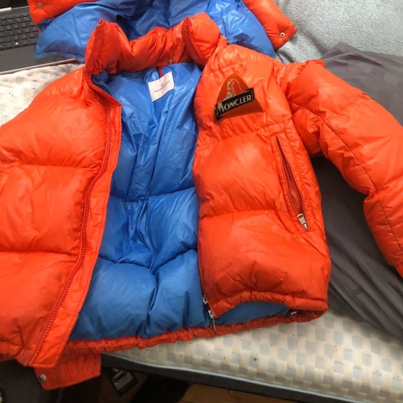Moncler orange wilson puffer jacket - Picture 5 of 11